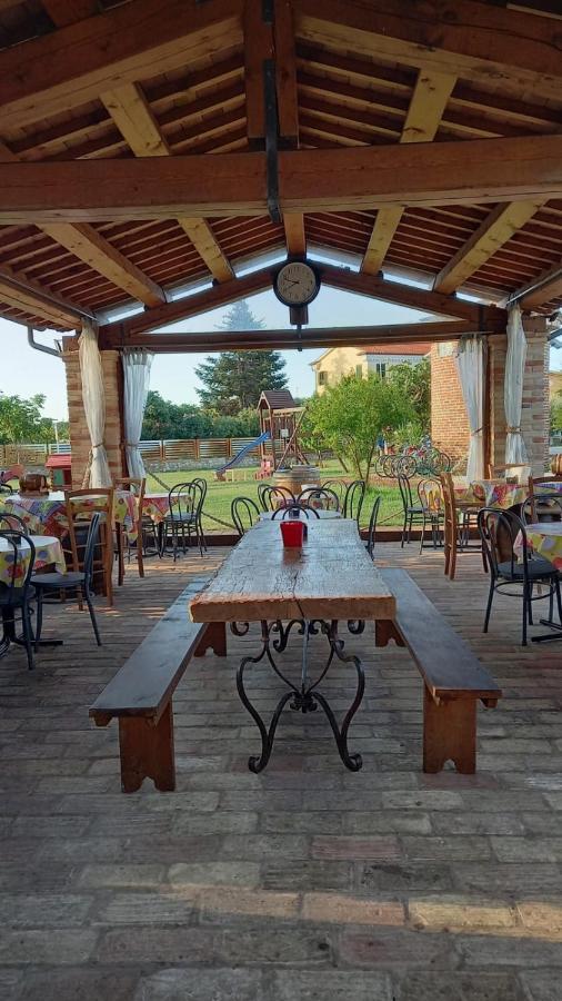 Casale Papa Country Village Loreto Exterior photo